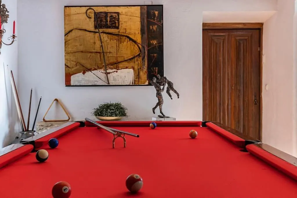 Unique Tiny Smart Home With Private Garden, Jacuzzi, Ps5, Cinema Projector - Sintra Wow